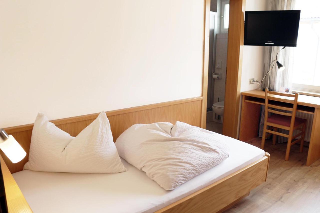 Schenna Garni Eden Bed & Breakfast Ngoại thất bức ảnh